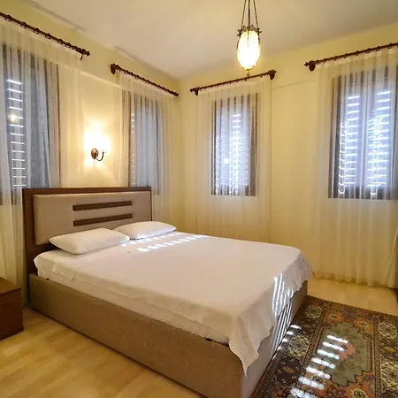 Sal Villa Kayakoy